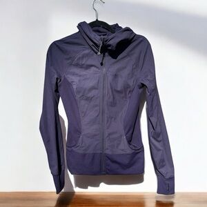 🌻Lululemon Women's In Flux Eggplant Hooded Jacket Size 8